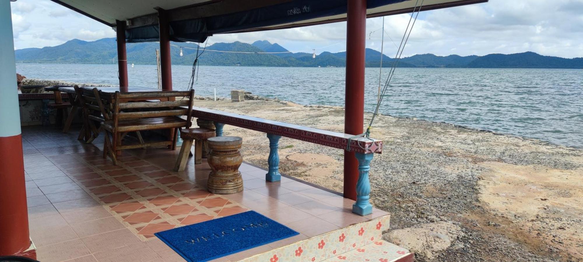 Chattong Resort Trat Buitenkant foto