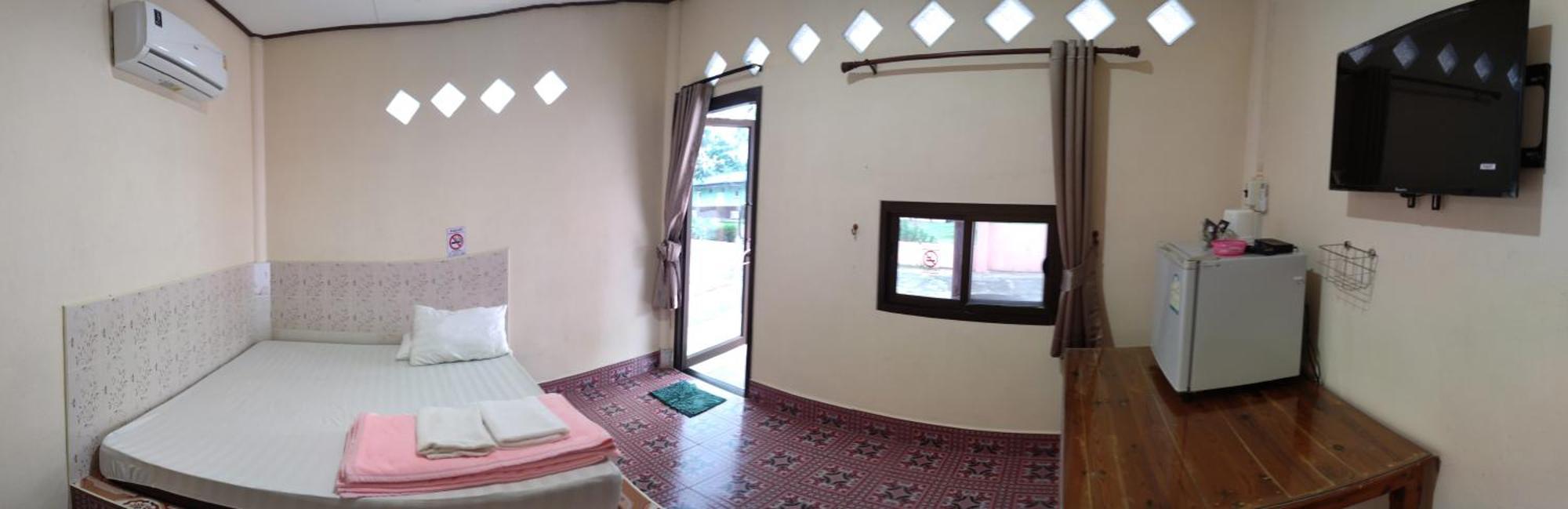 Chattong Resort Trat Buitenkant foto