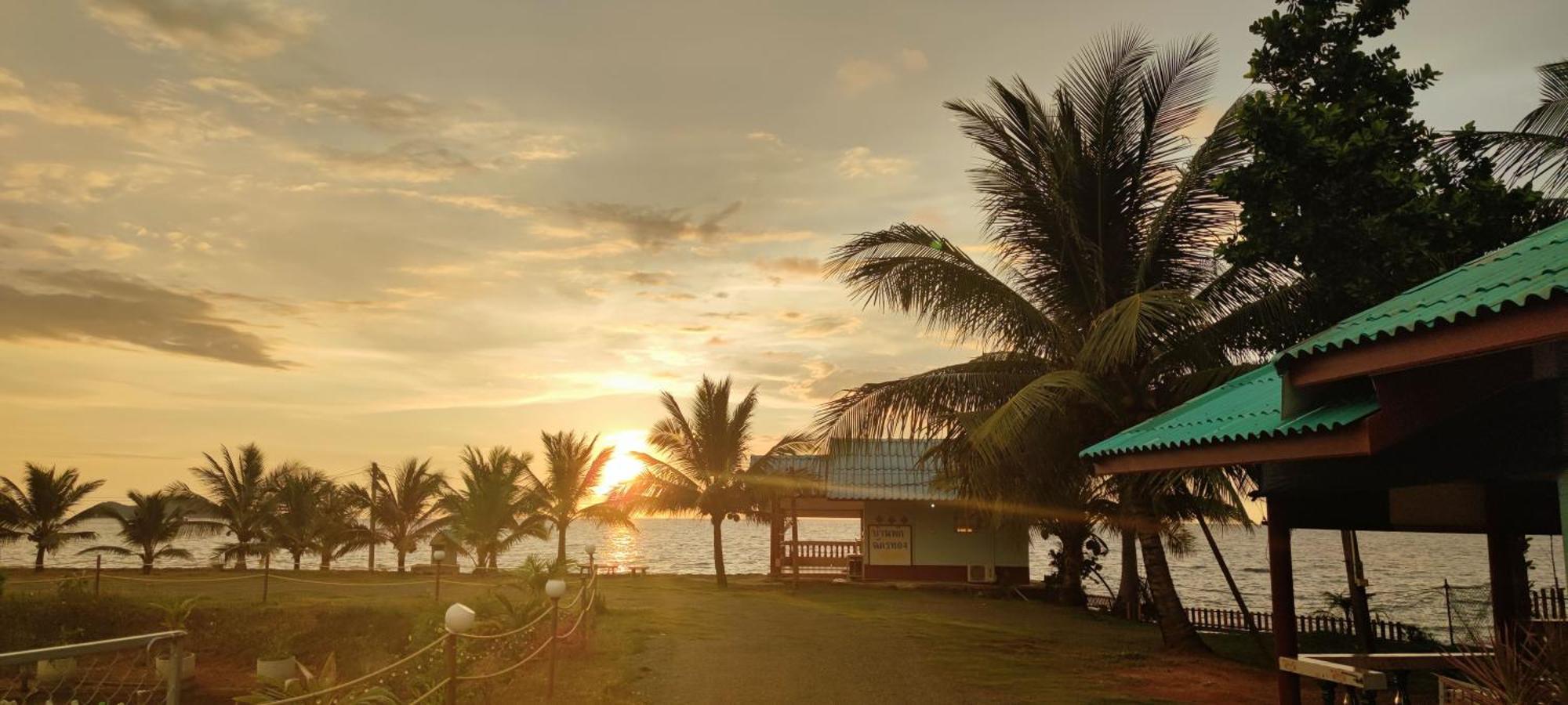 Chattong Resort Trat Buitenkant foto
