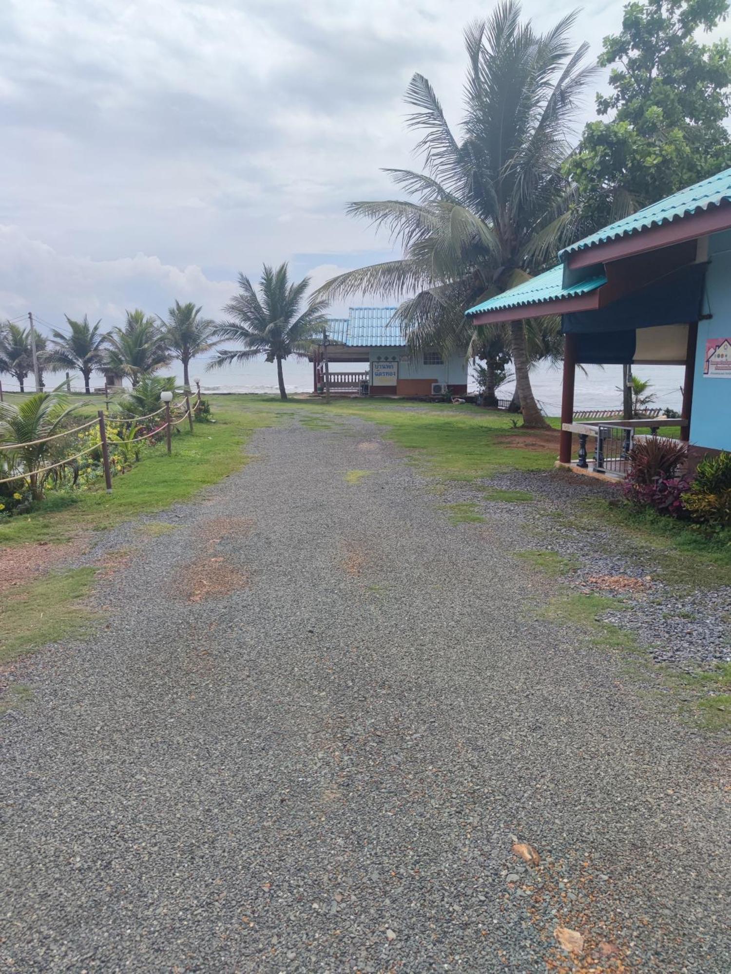Chattong Resort Trat Buitenkant foto