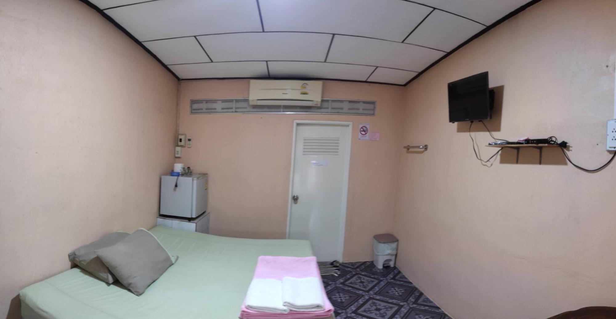 Chattong Resort Trat Buitenkant foto