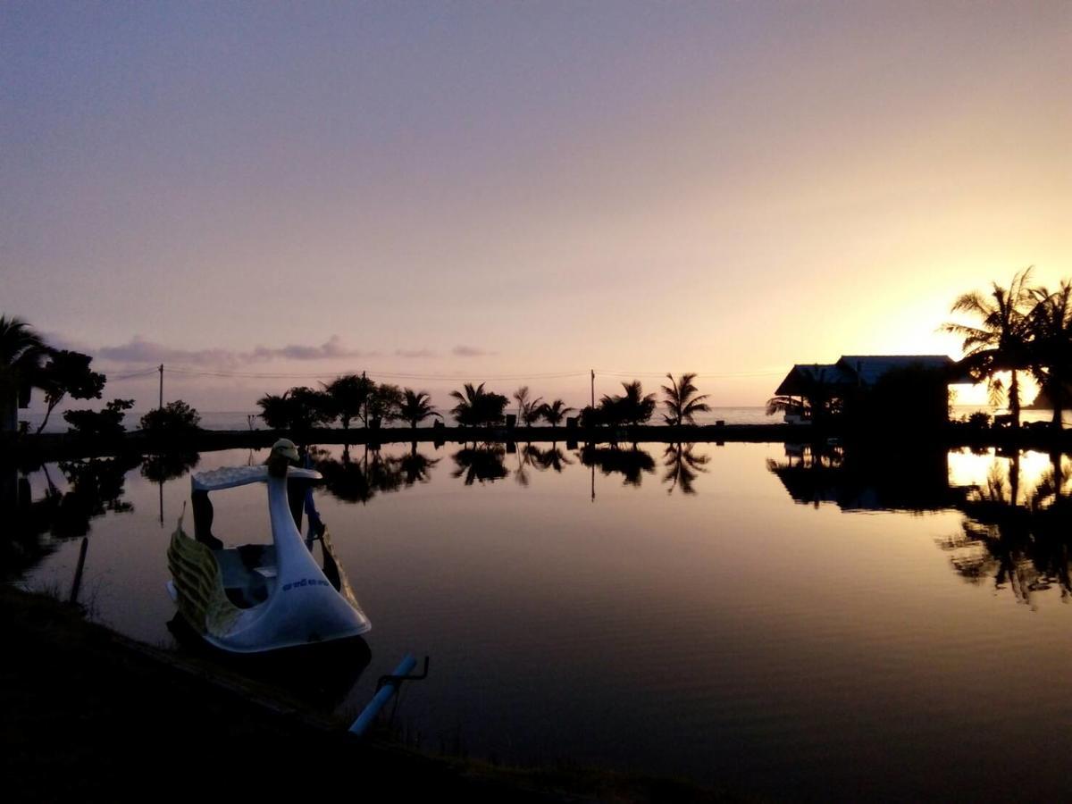 Chattong Resort Trat Buitenkant foto
