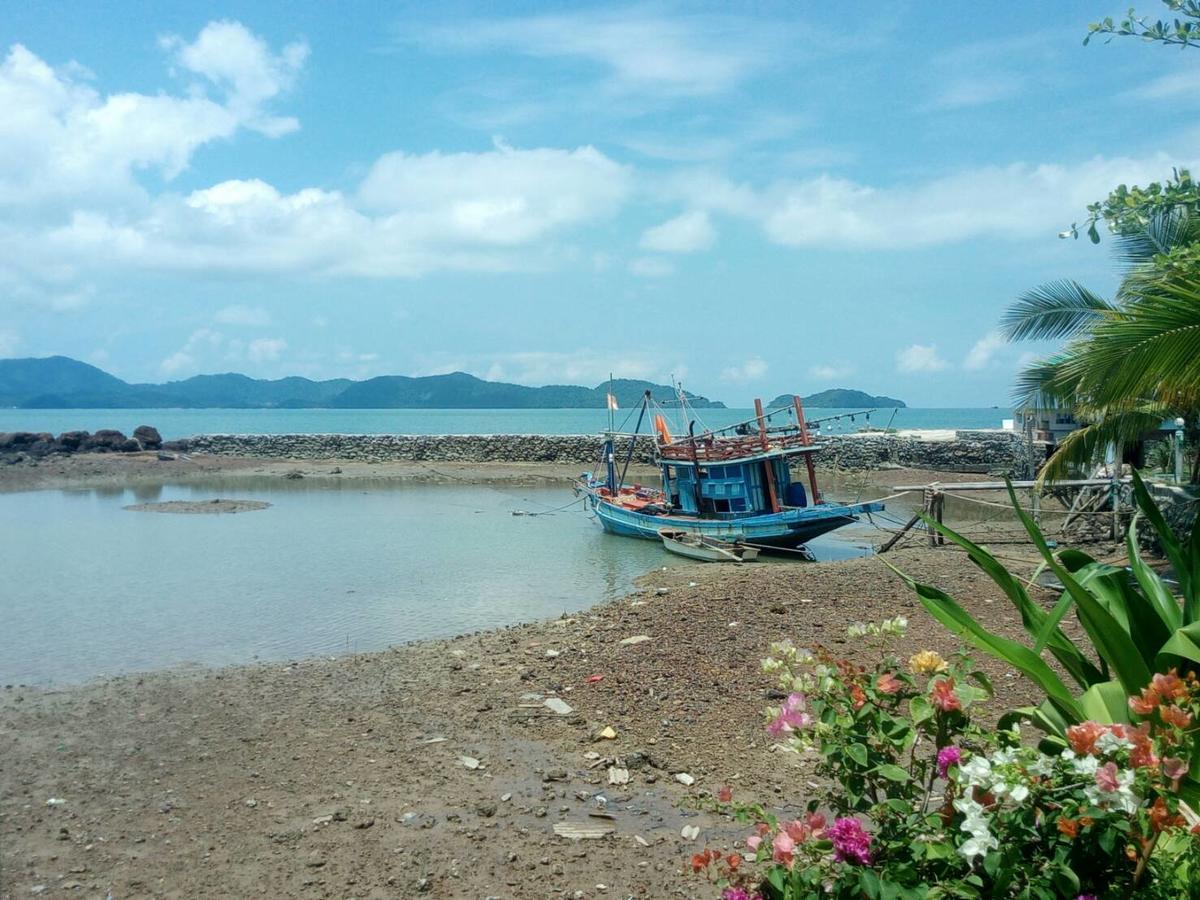 Chattong Resort Trat Buitenkant foto